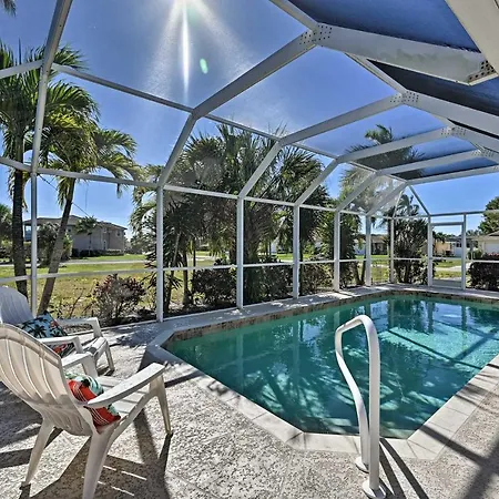 Sunny Marco Island Oasis Less Than 2 Miles To Beach!